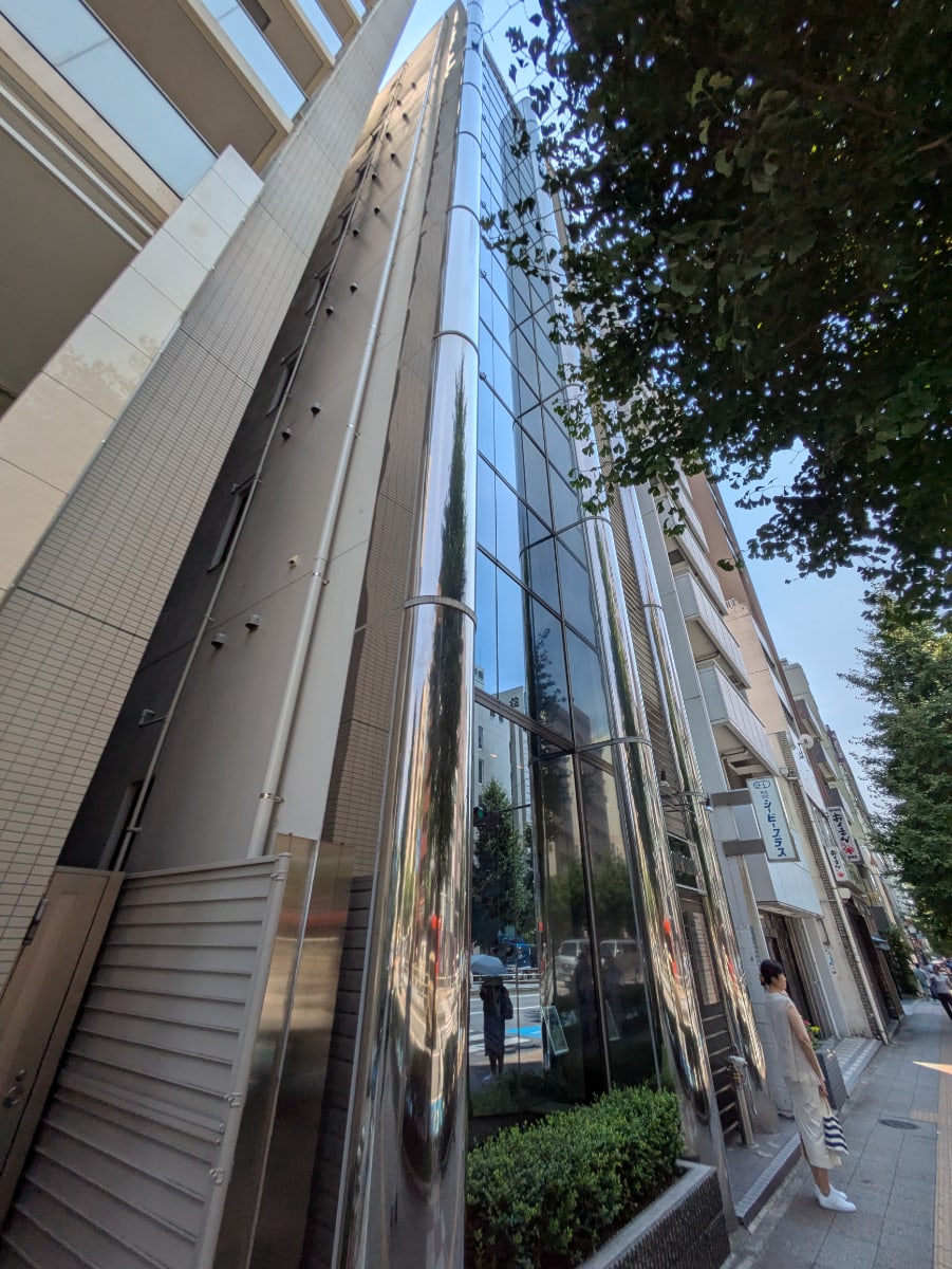 v20251008150721/fresh/building/J00100379337_11
