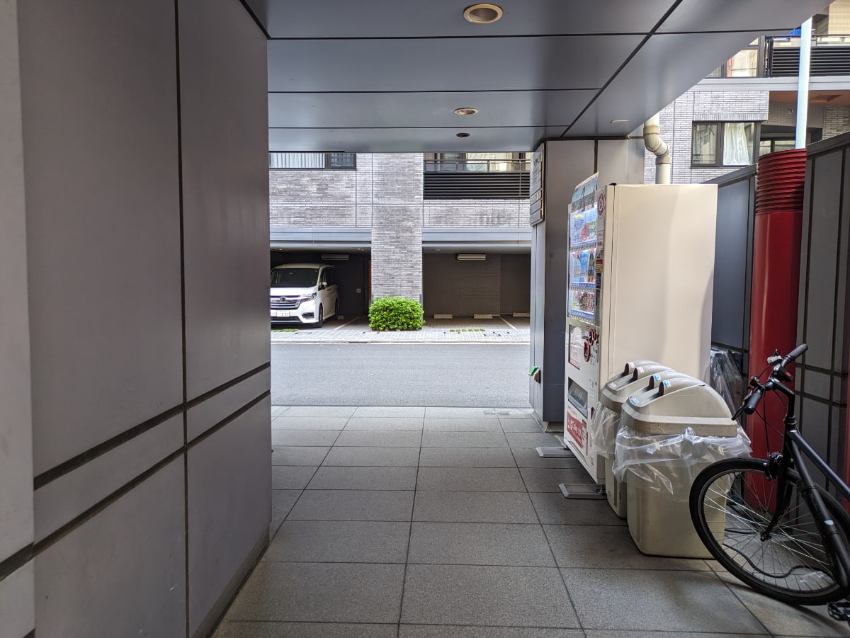 v20251008150721/fresh/building/J00100382158_20