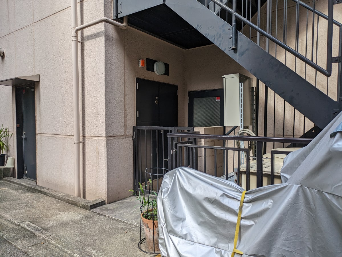 v20251008150721/fresh/building/J00100382168_12