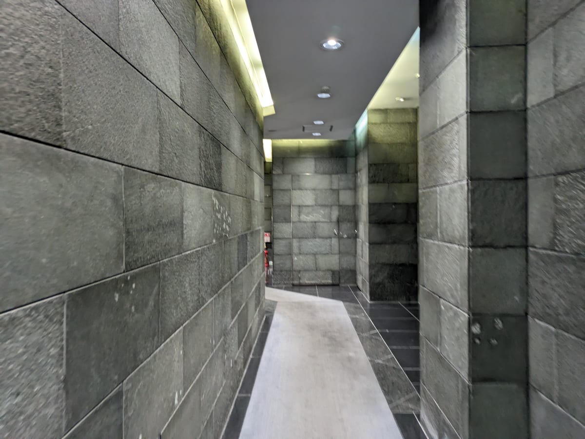 v20251008150721/fresh/building/J00100389094_12