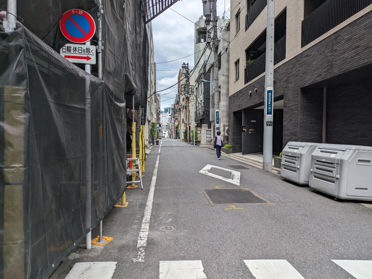 v20251008150721/fresh/building/J00100401427_11