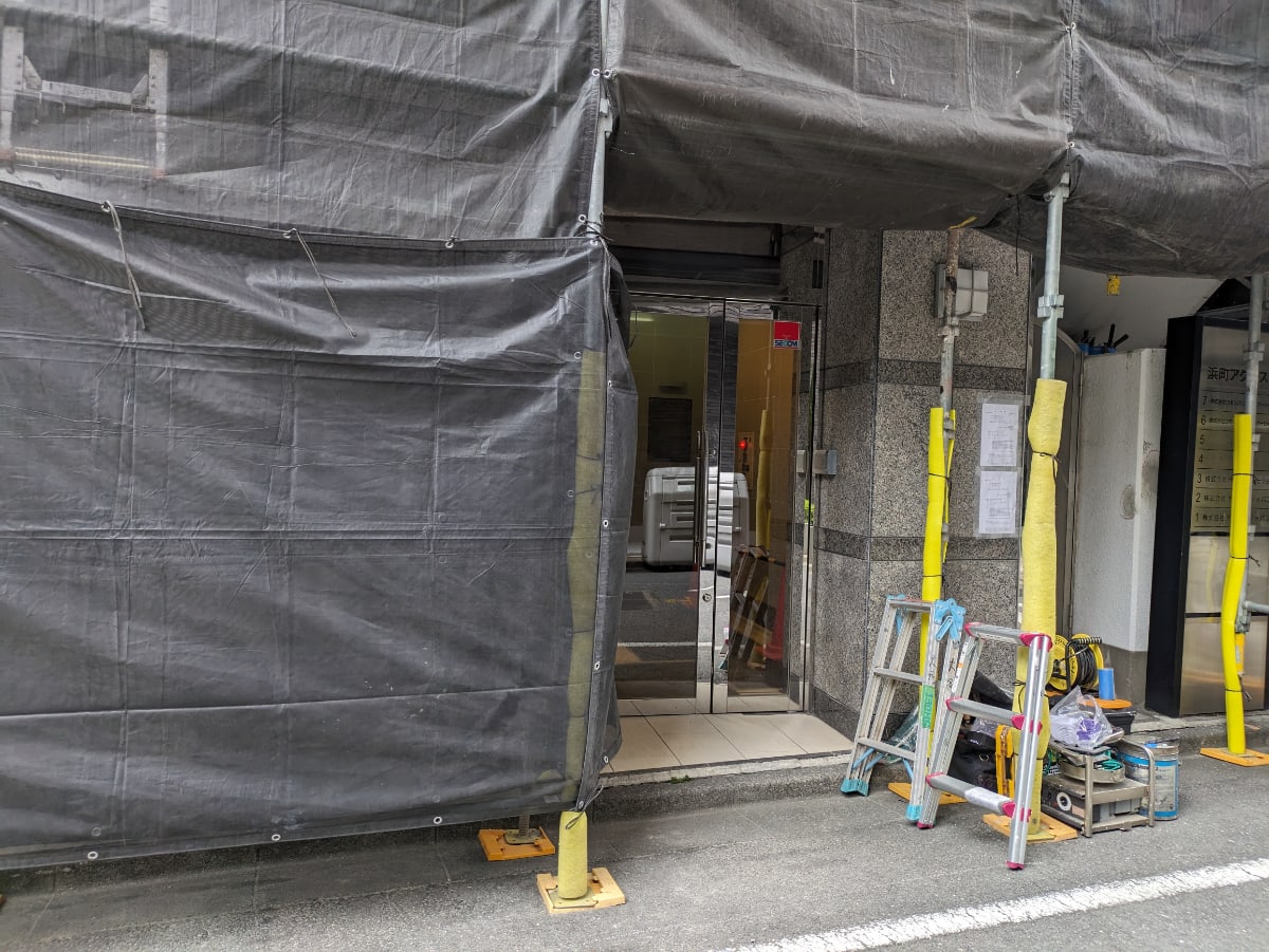 v20251008150721/fresh/building/J00100401427_3