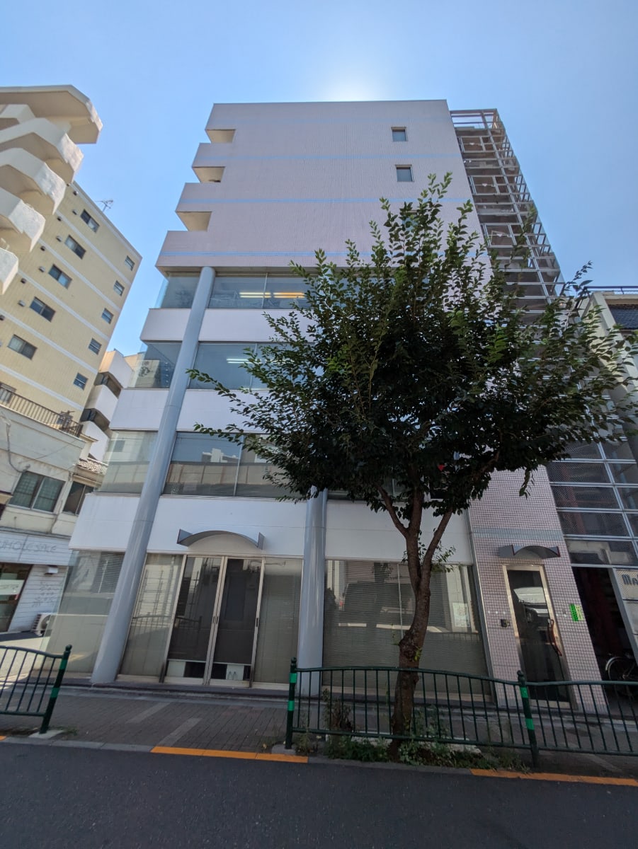 v20251008150721/fresh/building/J00100416082_8