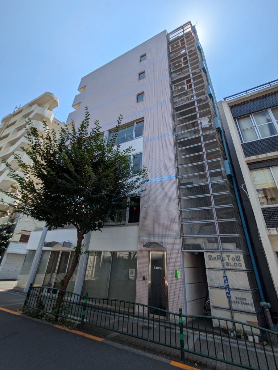 v20251008150721/fresh/building/J00100416082_9
