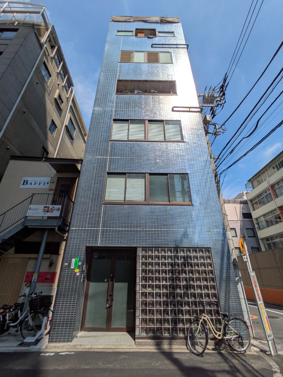 v20251008150721/fresh/building/J00100443114_1