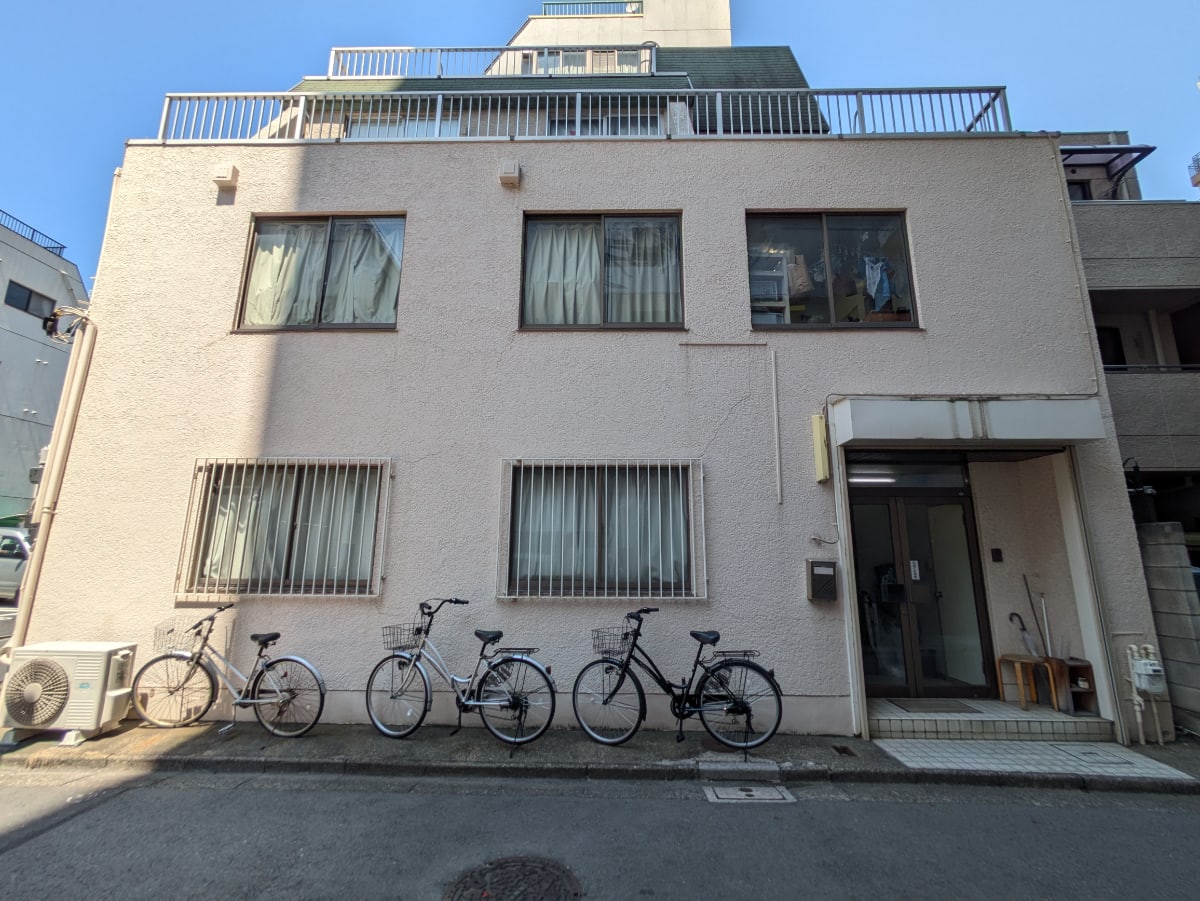 v20251009150657/fresh/building/J00100357541_8