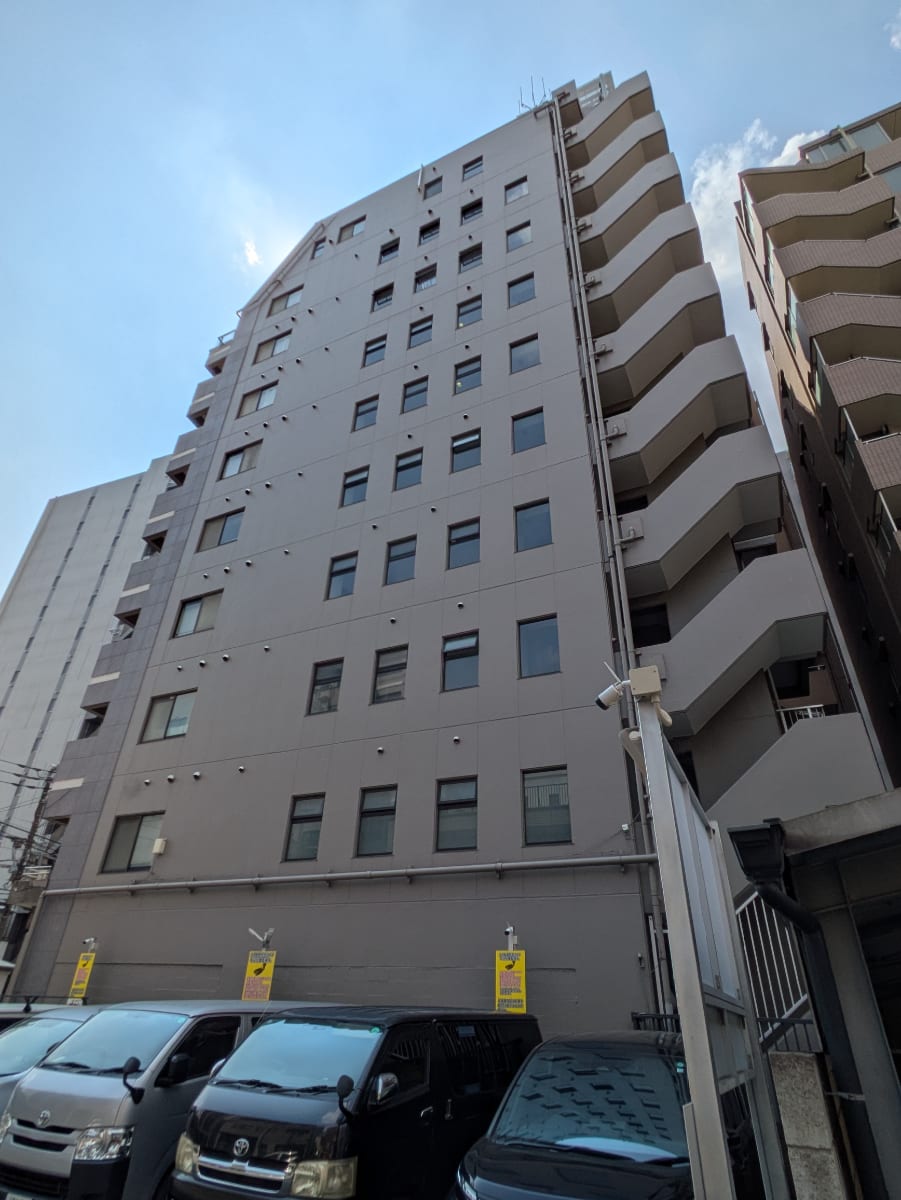 v20251009150657/fresh/building/J00100365100_11