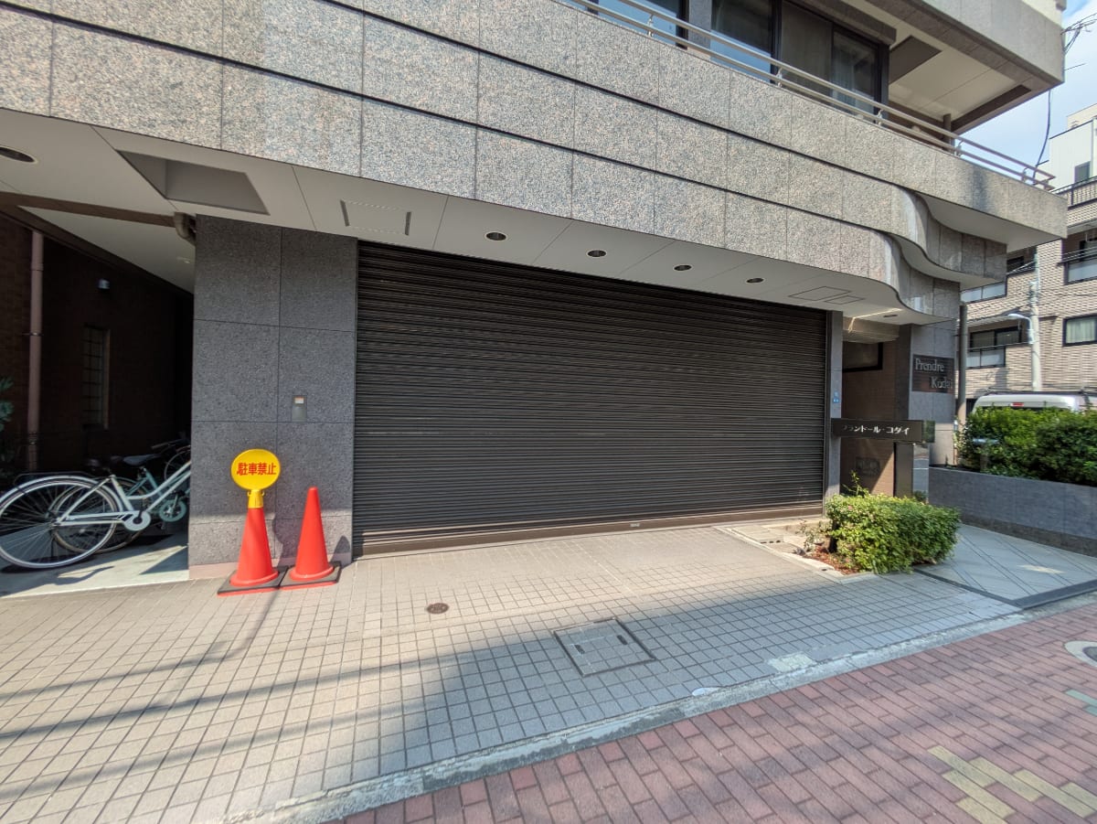 v20251009150657/fresh/building/J00100365100_13