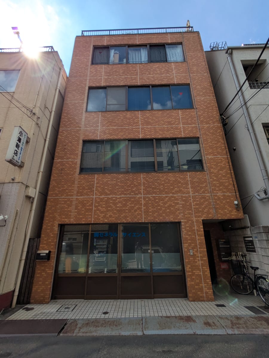 v20251009150657/fresh/building/J00100366435_1
