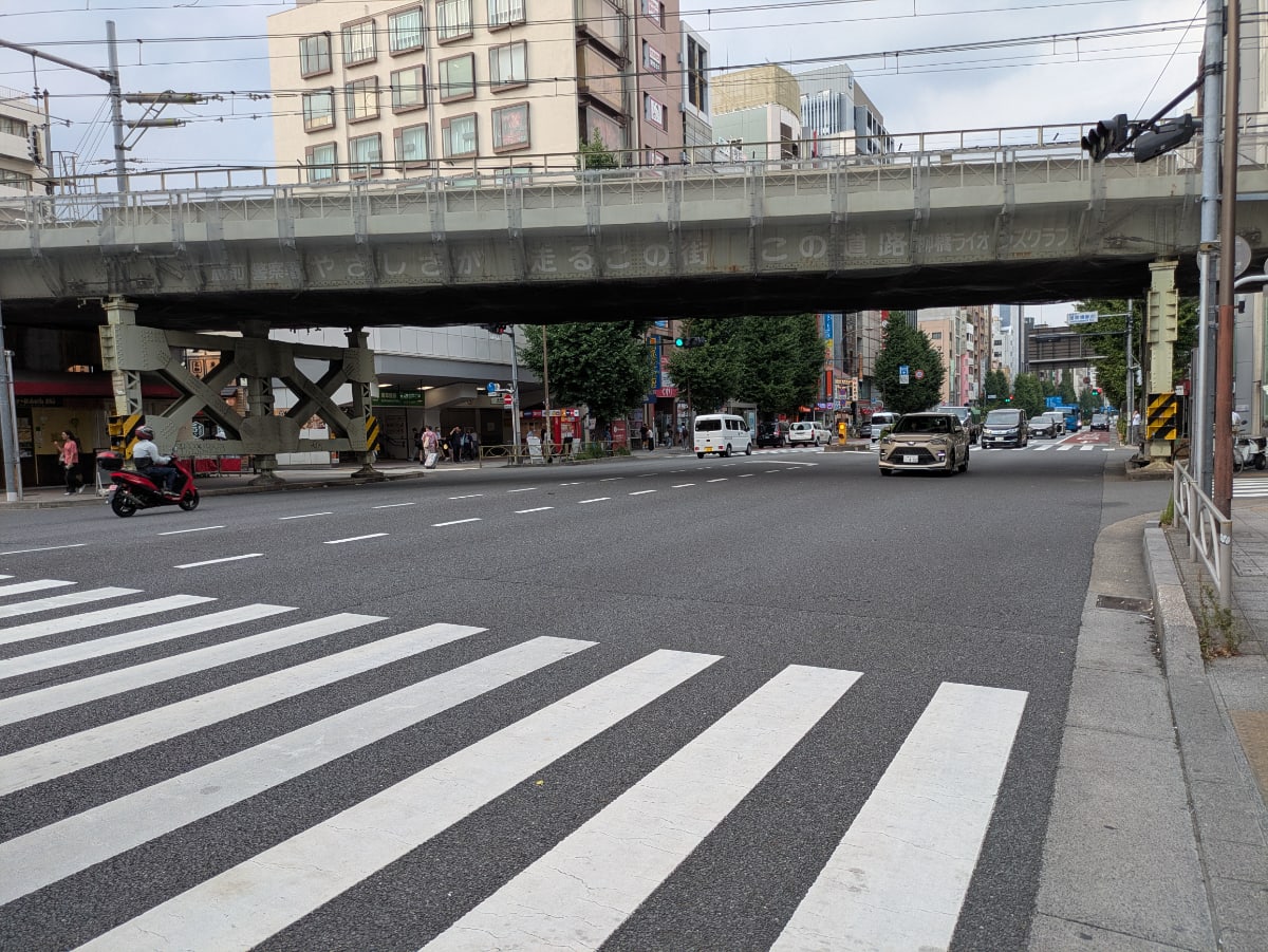 v20251009150657/fresh/building/J00100366453_2