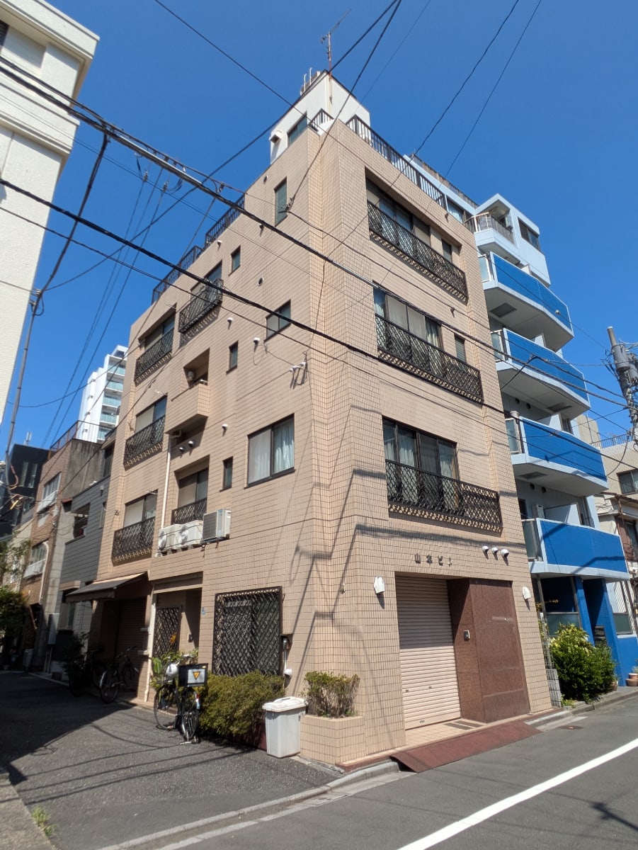 v20251009150657/fresh/building/J00100368309_7