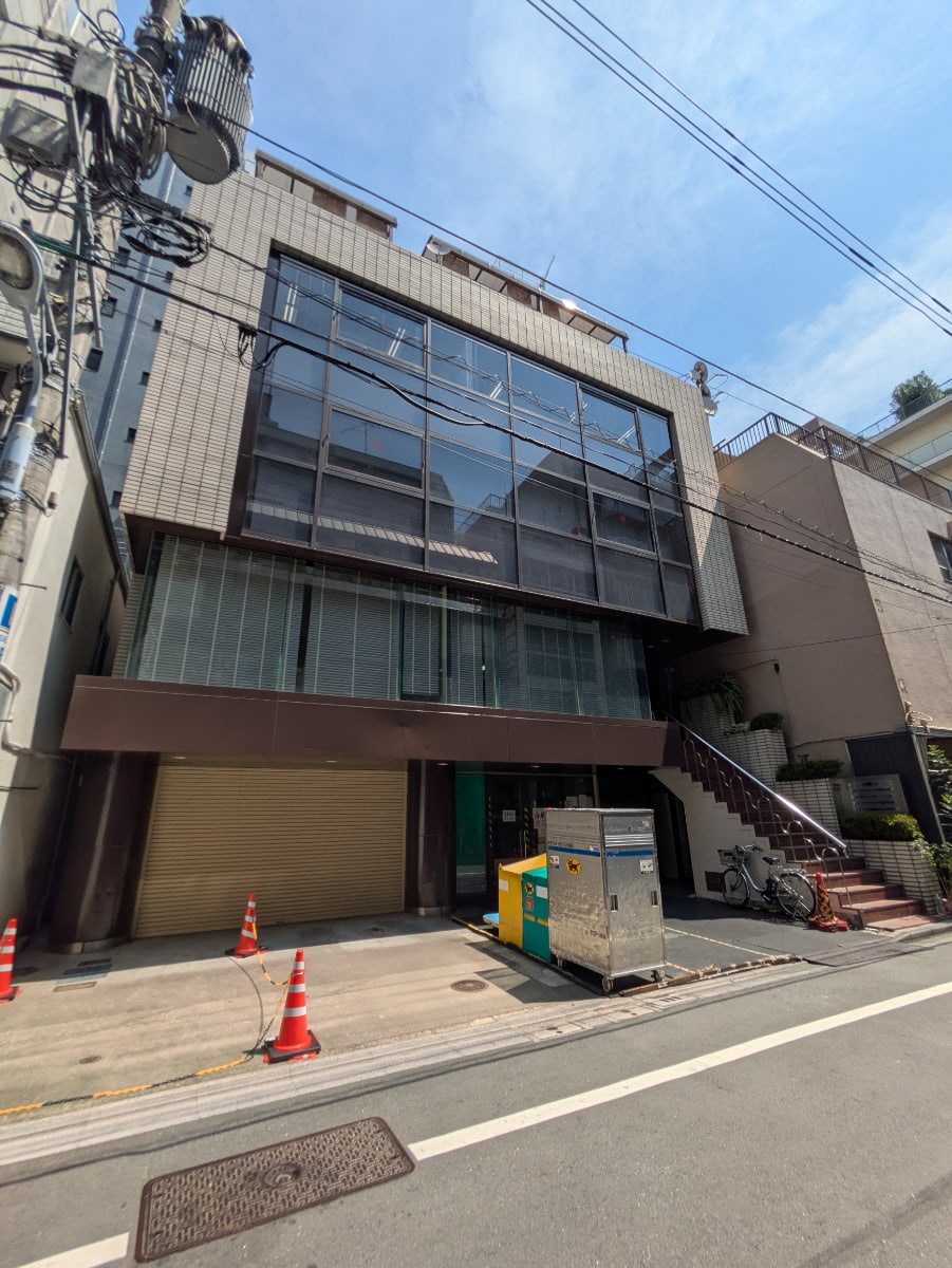v20251009150657/fresh/building/J00100379340_6