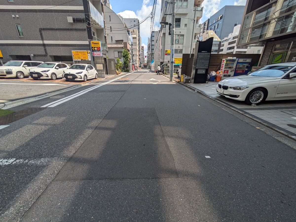 v20251009150657/fresh/building/J00100381793_2