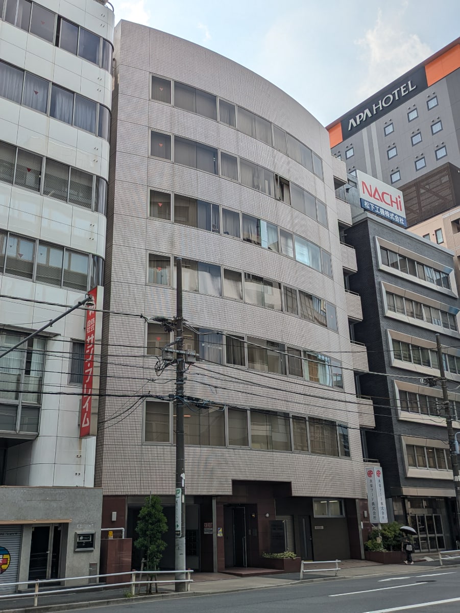 v20251009150657/fresh/building/J00100385225_8