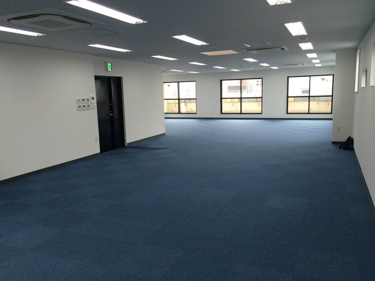 v20251009150657/fresh/building/J00100390603_6