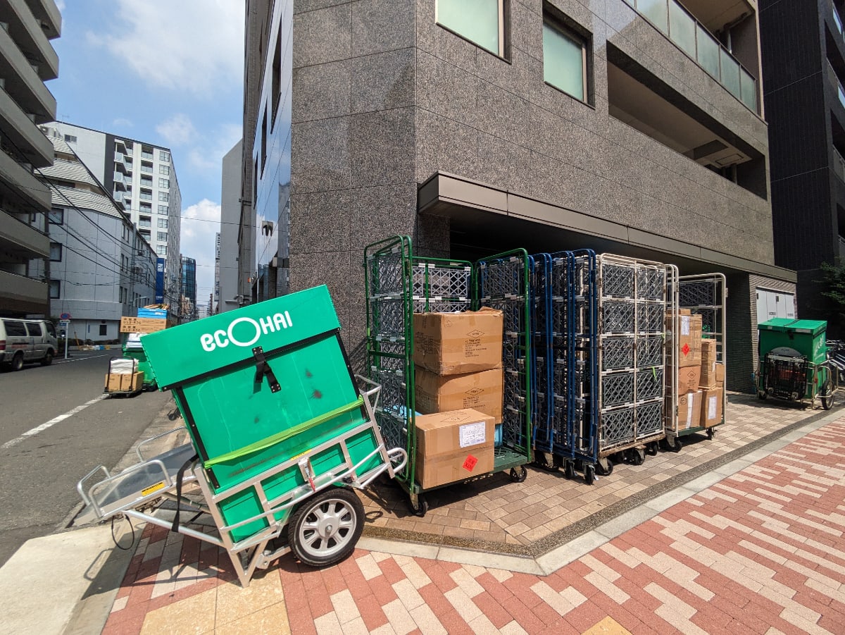 v20251009150657/fresh/building/J00100394691_8
