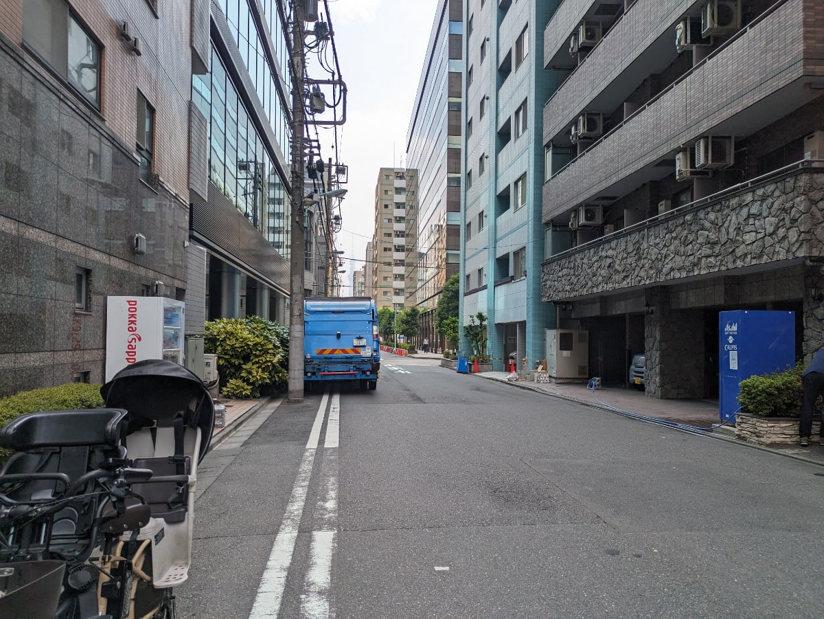 v20251009150657/fresh/building/J00100395178_10