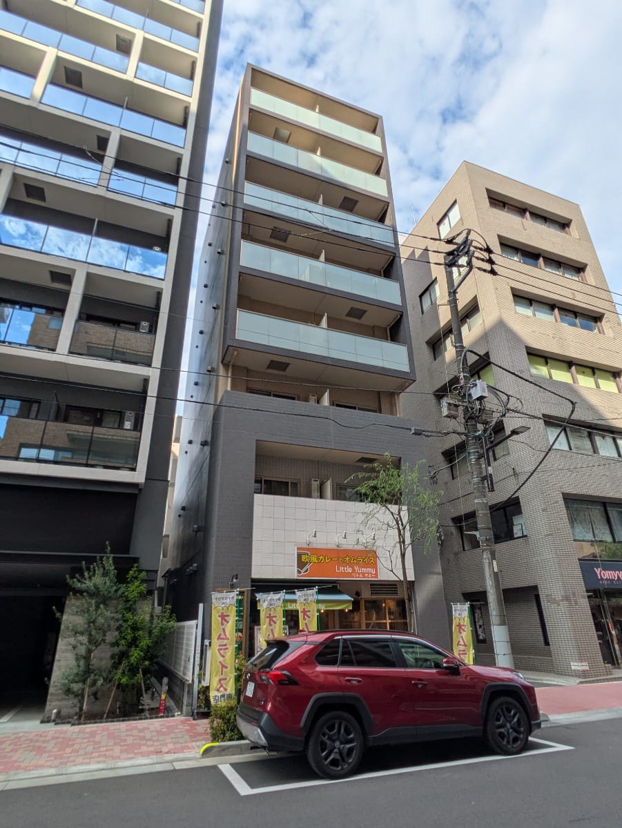 v20251009150657/fresh/building/J00100402796_6