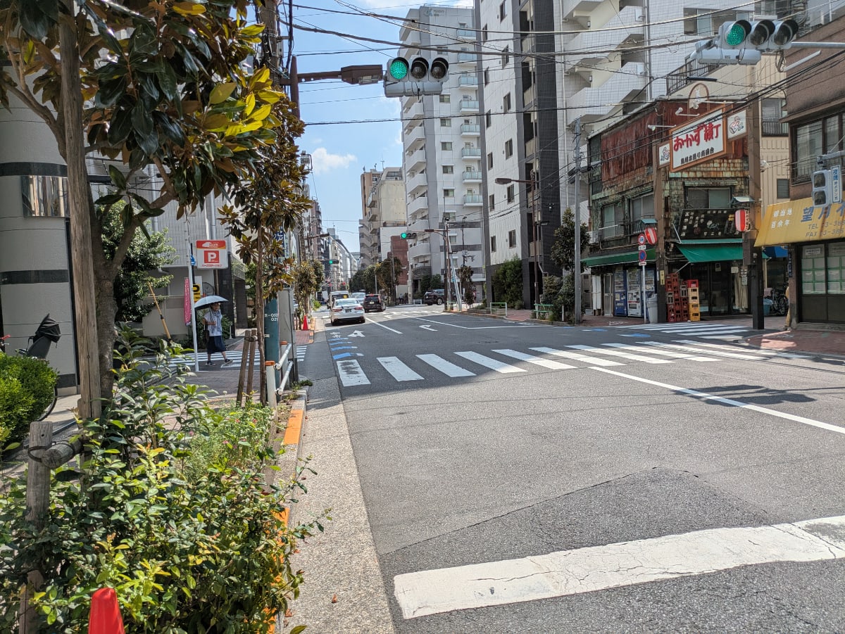 v20251009150657/fresh/building/J00100421539_2