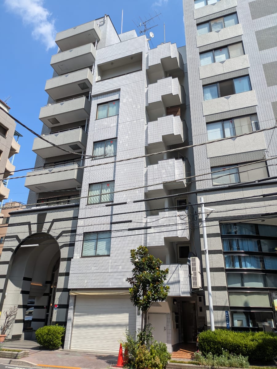 v20251009150657/fresh/building/J00100421539_7