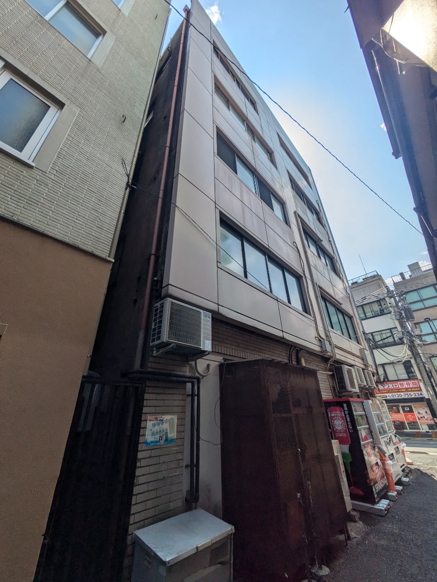 v20251009150657/fresh/building/J00100476310_6