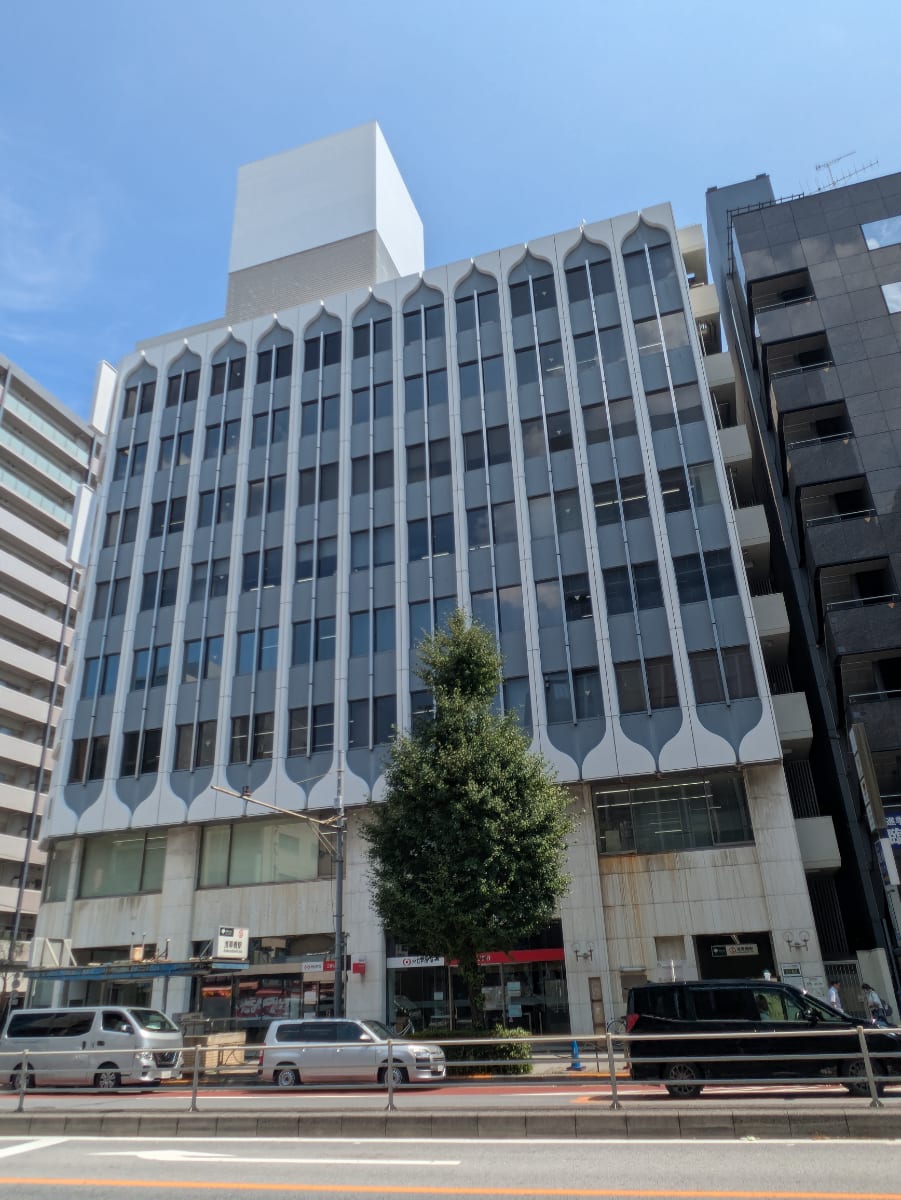 v20251009150657/fresh/building/J00100609403_8