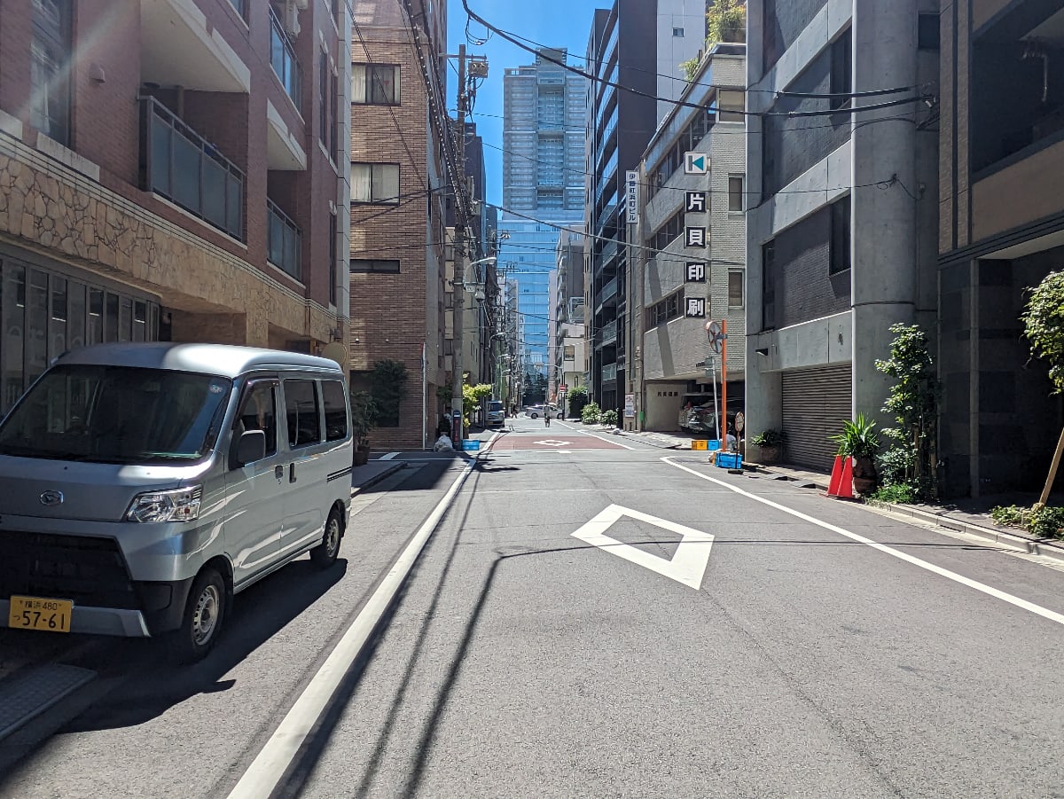 v20251010150707/fresh/building/J00100357282_2