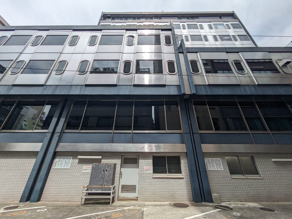 v20251010150707/fresh/building/J00100359105_8