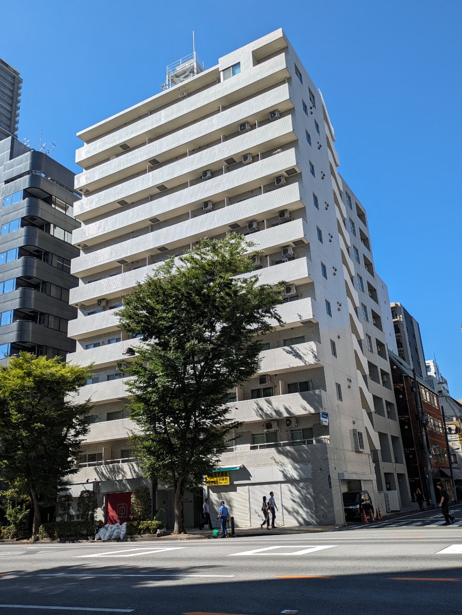 v20251010150707/fresh/building/J00100378220_1