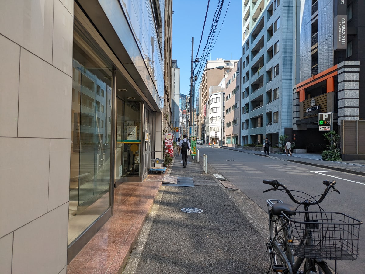 v20251010150707/fresh/building/J00100380073_2