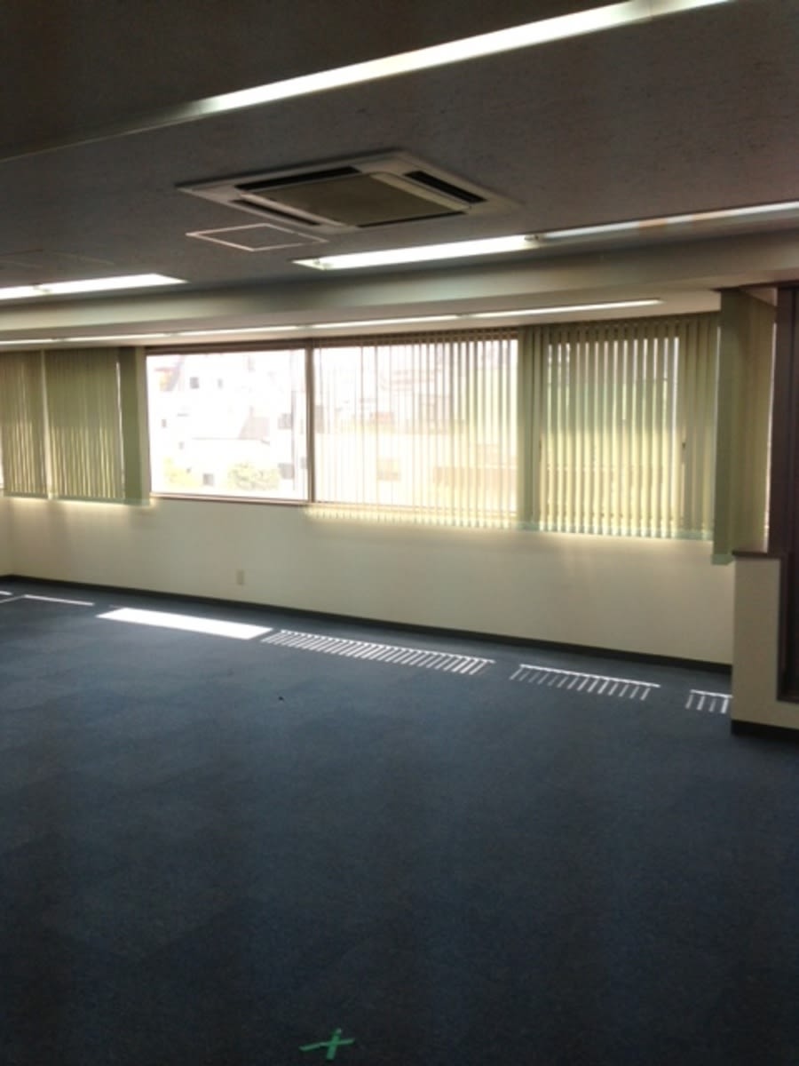 v20251010150707/fresh/building/J00100380679_5