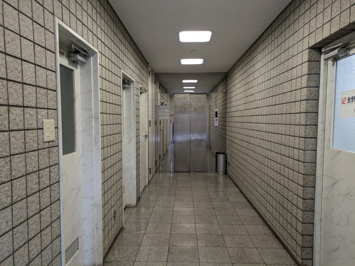 v20251010150707/fresh/building/J00100382589_6