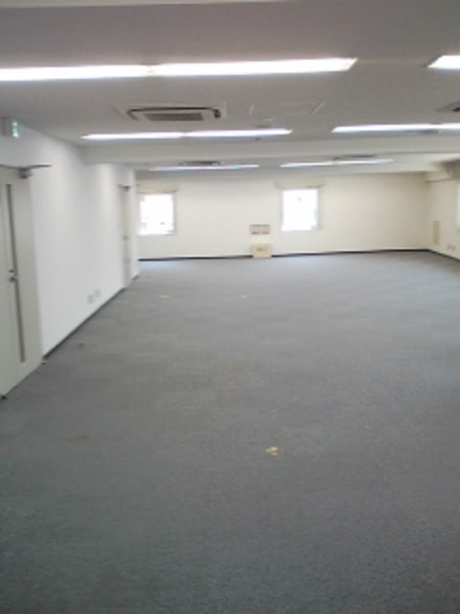 v20251010150707/fresh/building/J00100390479_6