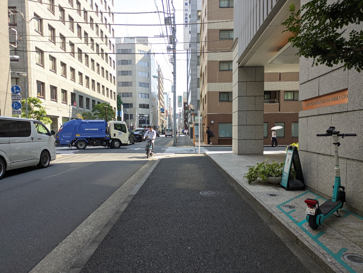 v20251010150707/fresh/building/J00100401895_2