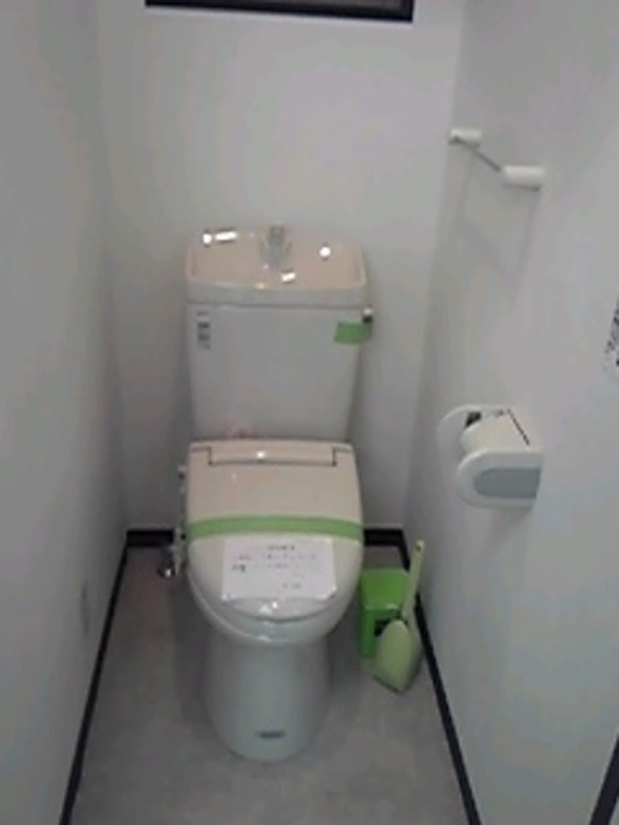v20251010150707/fresh/building/J00100403526_7