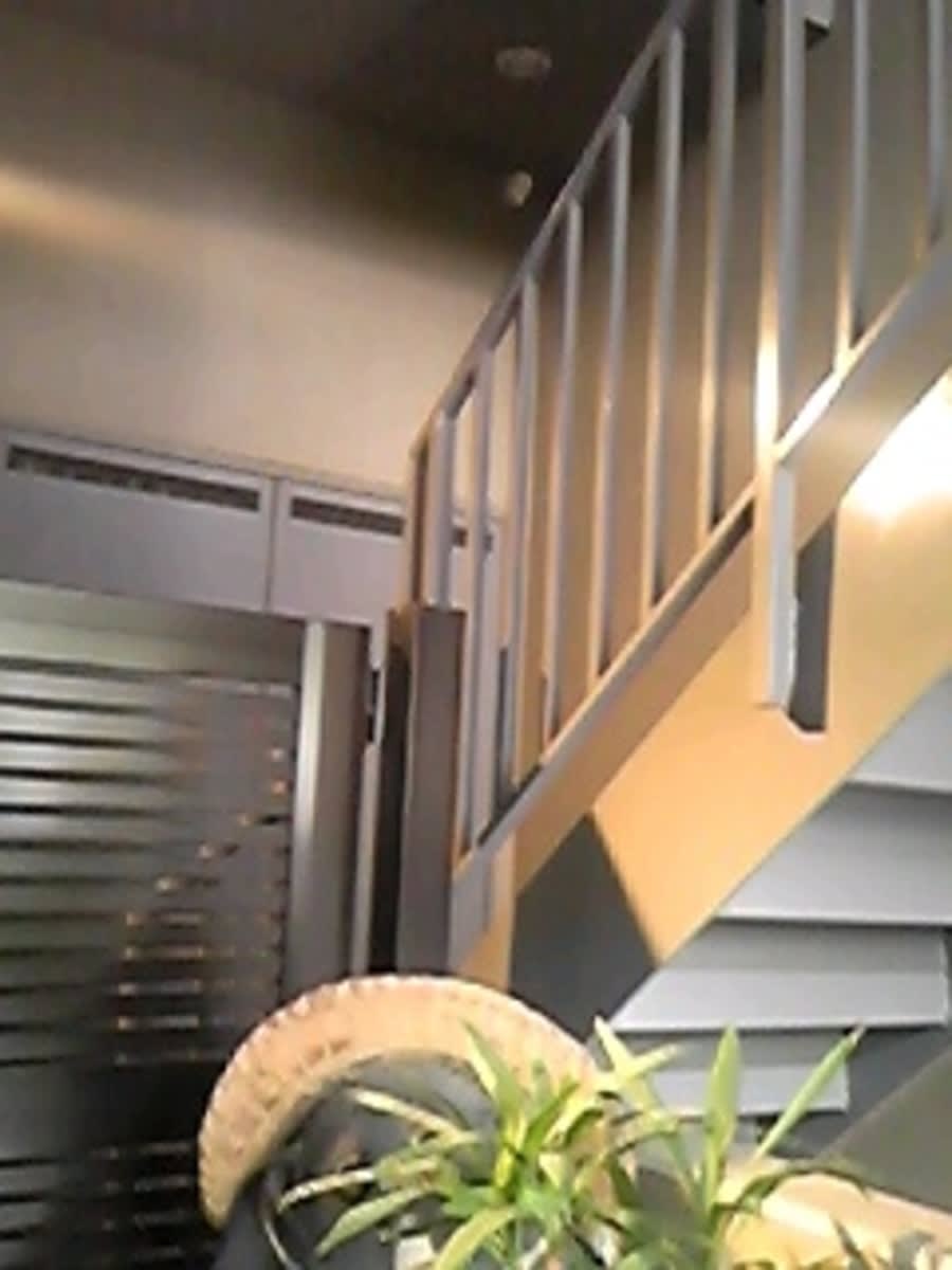 v20251010150707/fresh/building/J00100408119_4