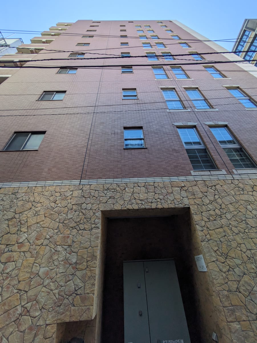 v20251010150708/fresh/building/J00100357282_8