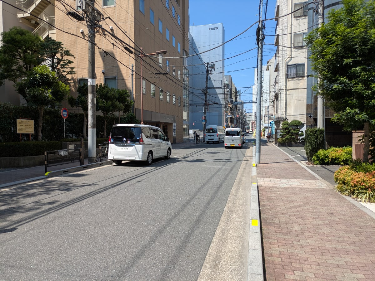 v20251010150708/fresh/building/J00100357747_2