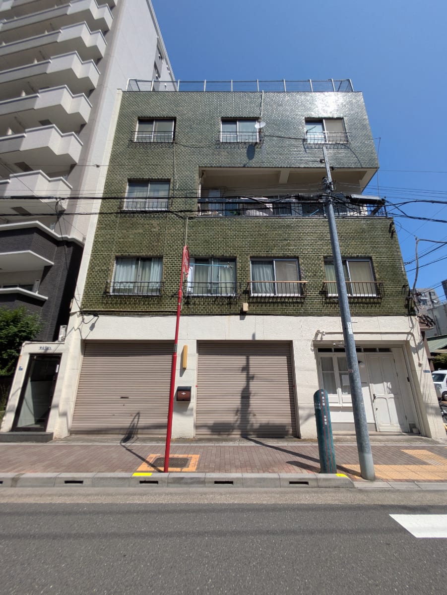 v20251010150708/fresh/building/J00100357747_7