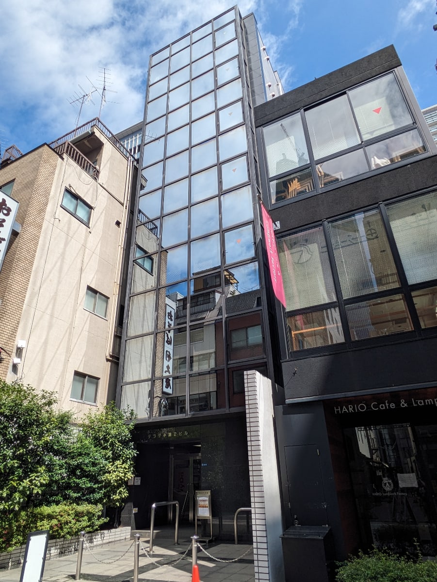 v20251010150708/fresh/building/J00100359744_16