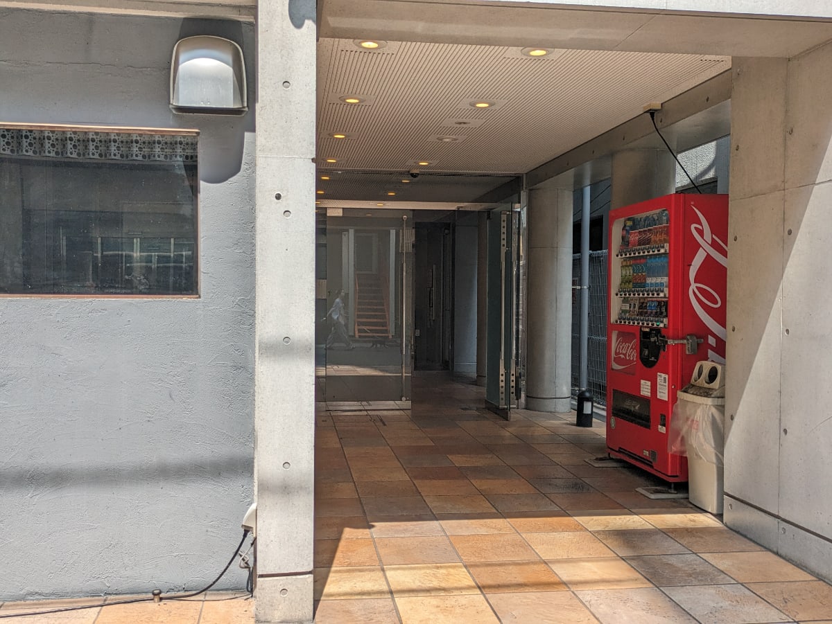 v20251010150708/fresh/building/J00100363439_3