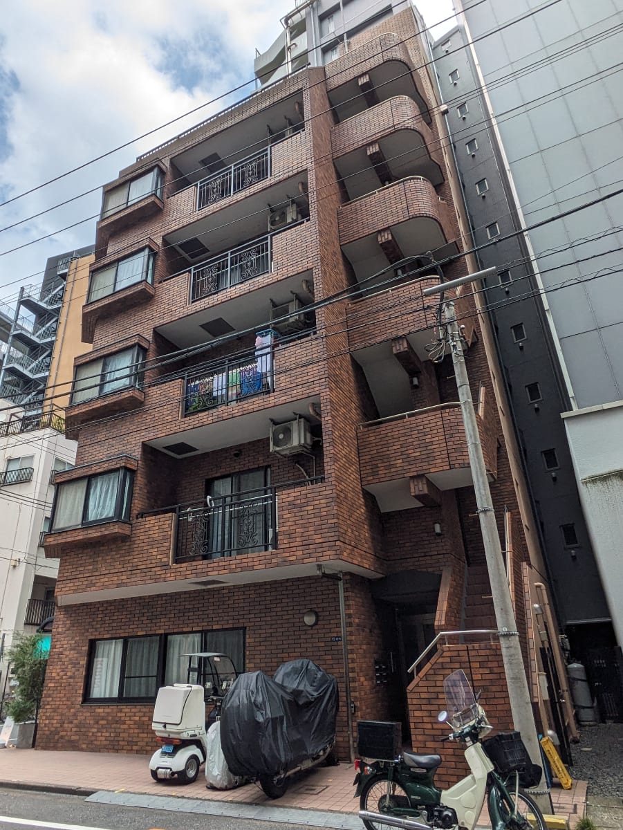 v20251010150708/fresh/building/J00100376966_6