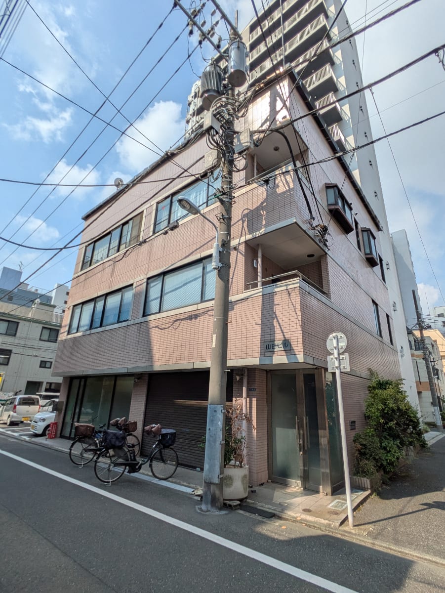 v20251010150708/fresh/building/J00100380680_7