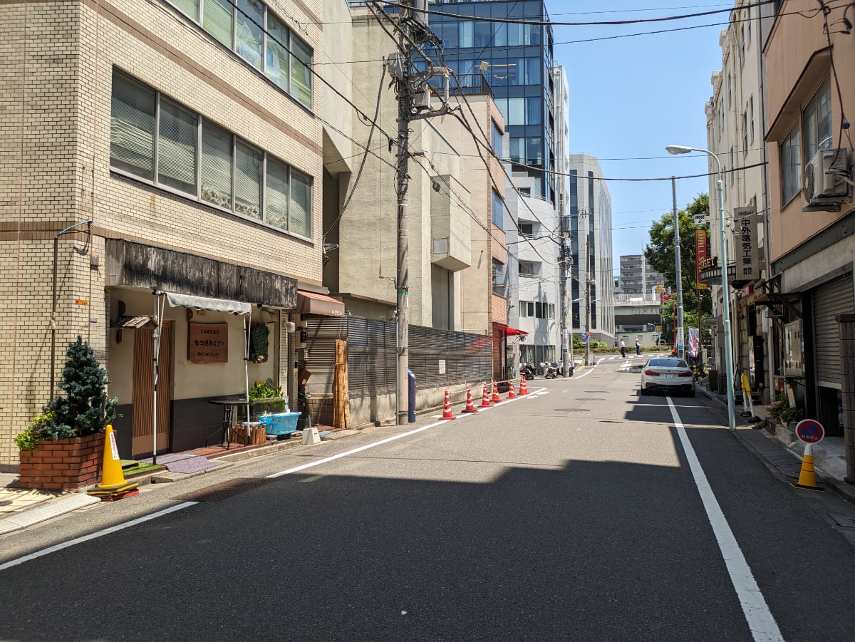 v20251010150708/fresh/building/J00100383887_22