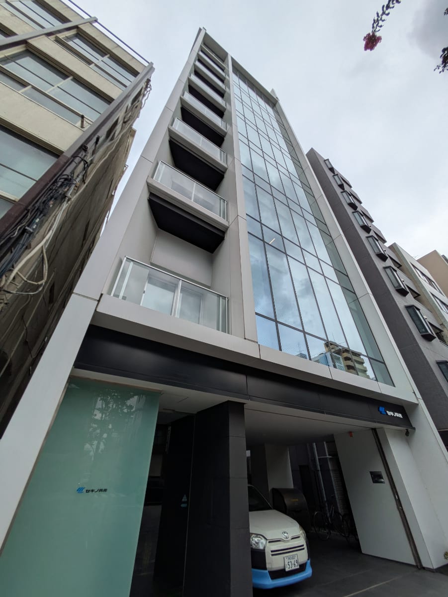v20251010150708/fresh/building/J00100389695_12