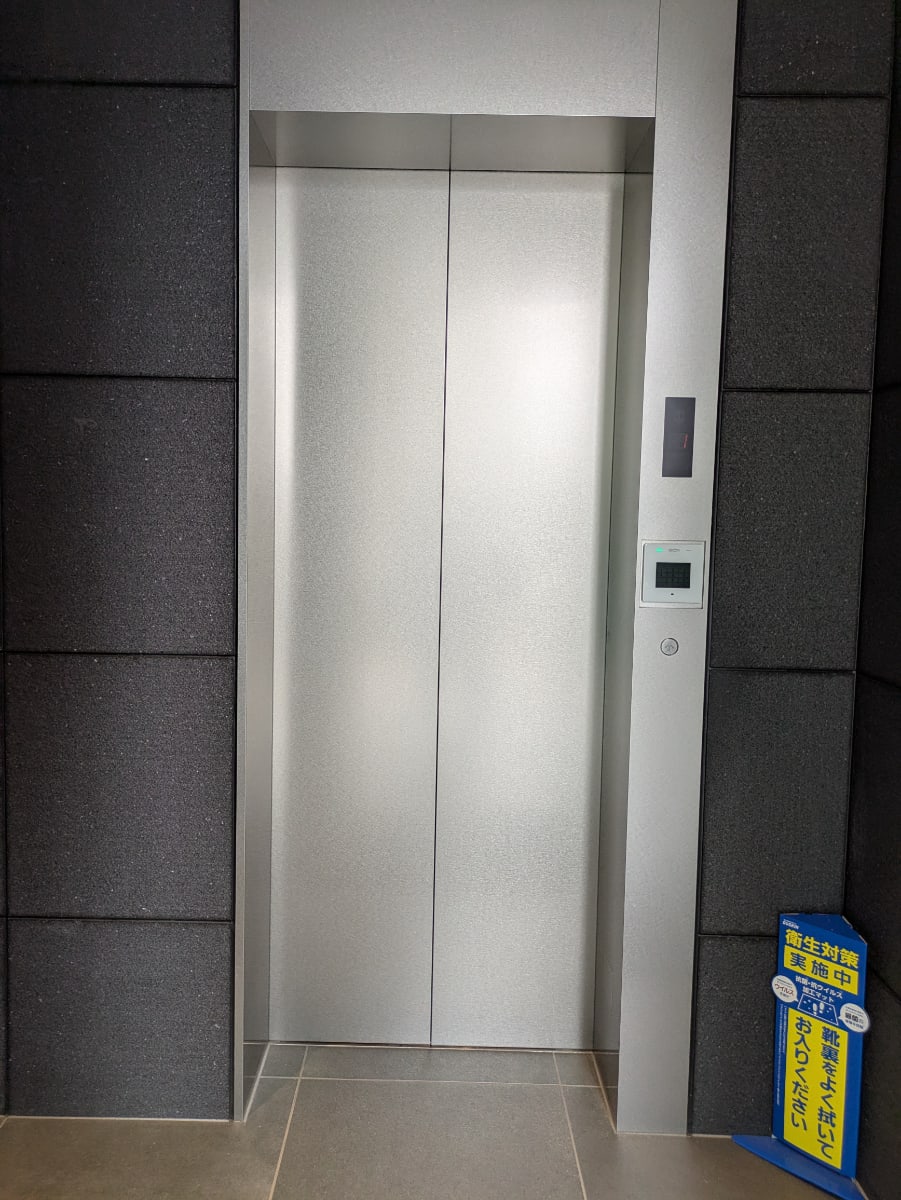 v20251010150708/fresh/building/J00100389695_4
