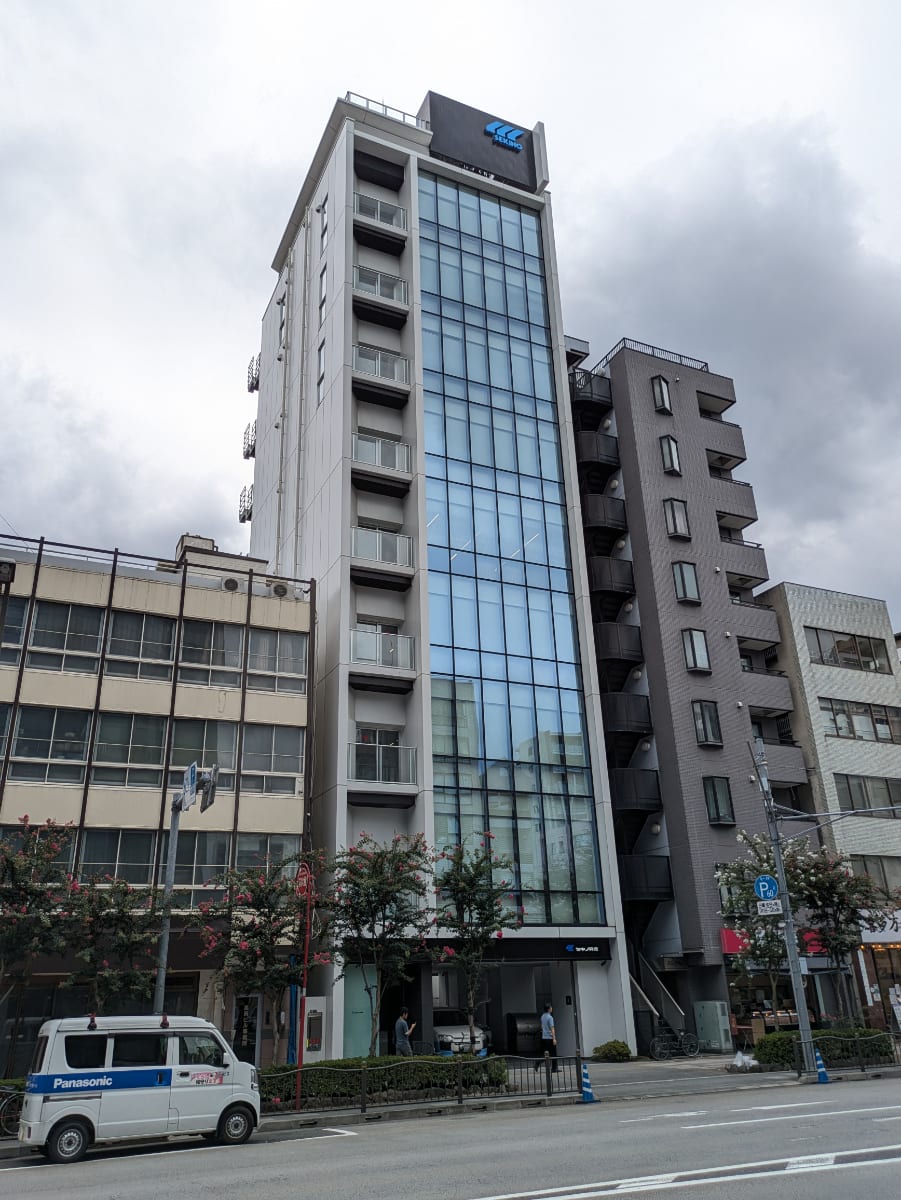 v20251010150708/fresh/building/J00100389695_6