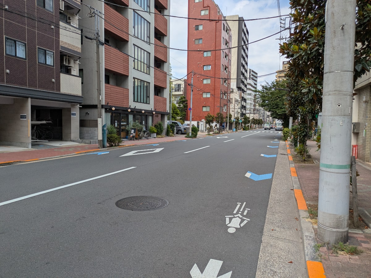 v20251010150708/fresh/building/J00100390062_2