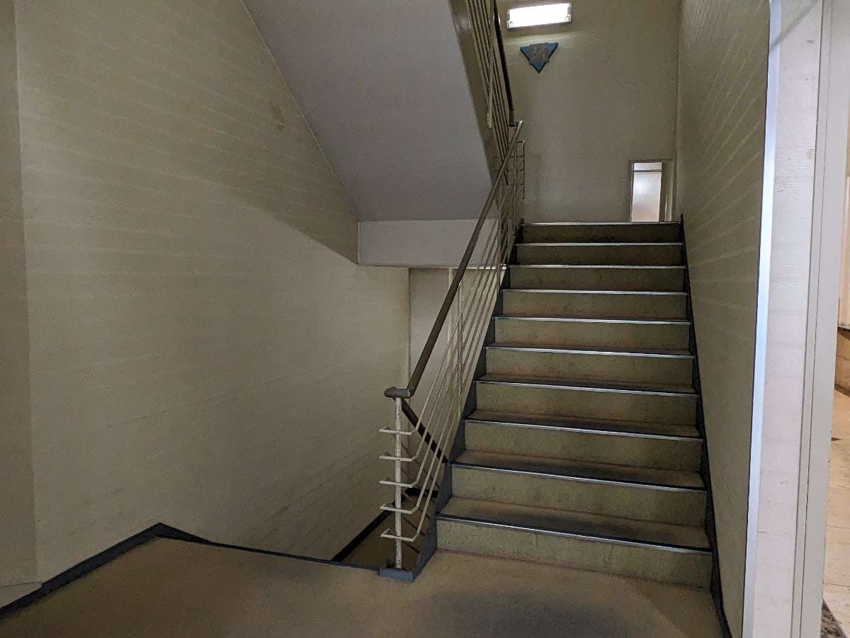 v20251010150708/fresh/building/J00100390501_15