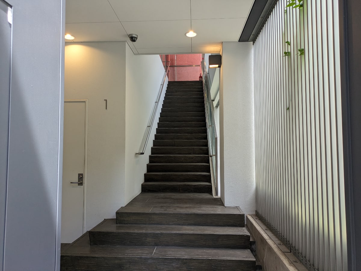 v20251010150708/fresh/building/J00100402009_14